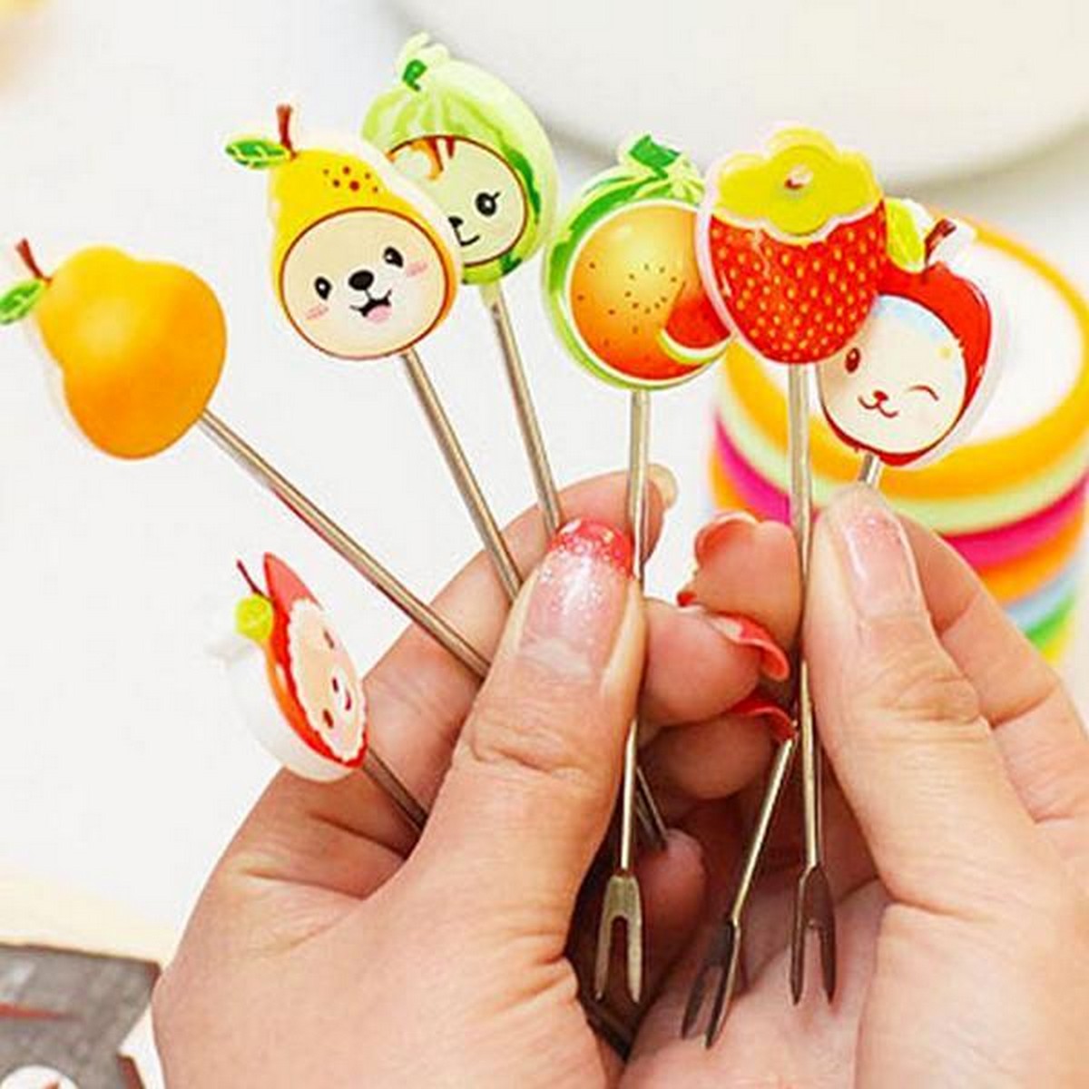 Fruit Fork Food Picks Cartoon Plastic Fruit Dessert Fork (1 holder and 8 forks)